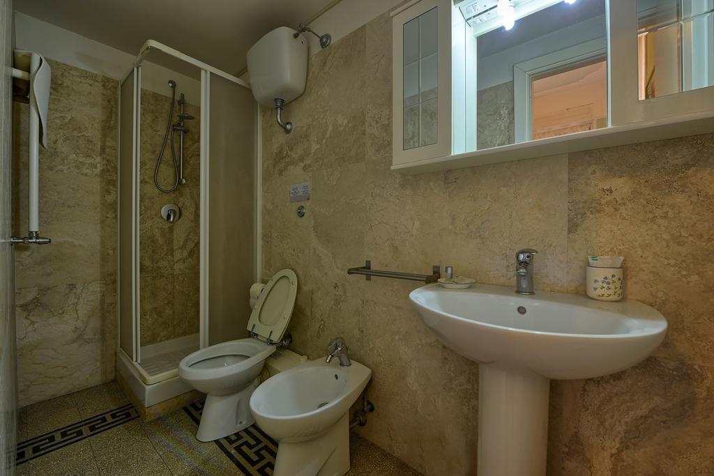 Casa Vacanze Monteverde Рим Экстерьер фото